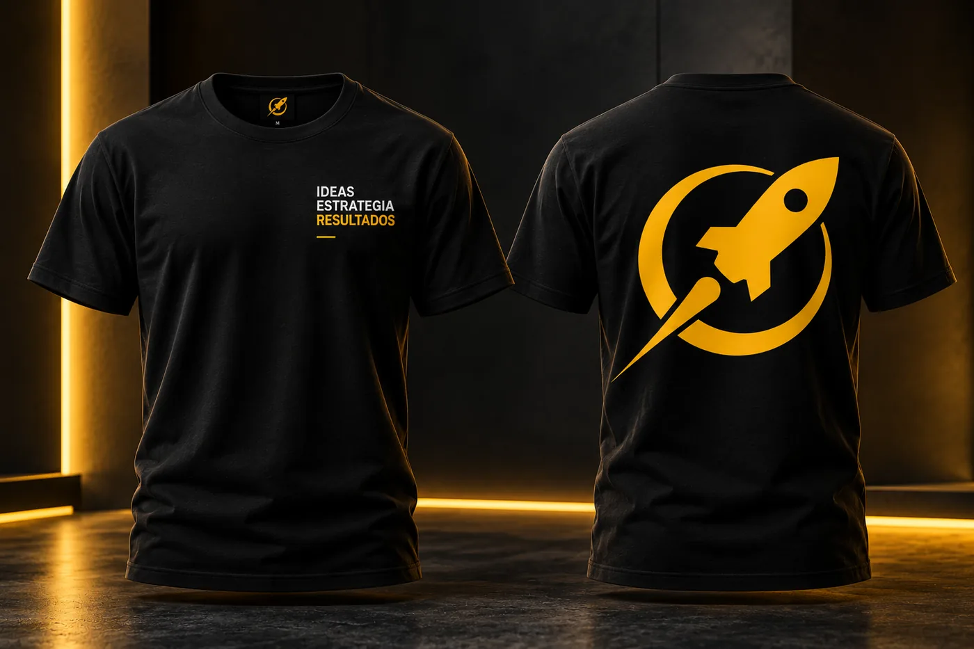Playera negra con el cohete amarillo en la espalda